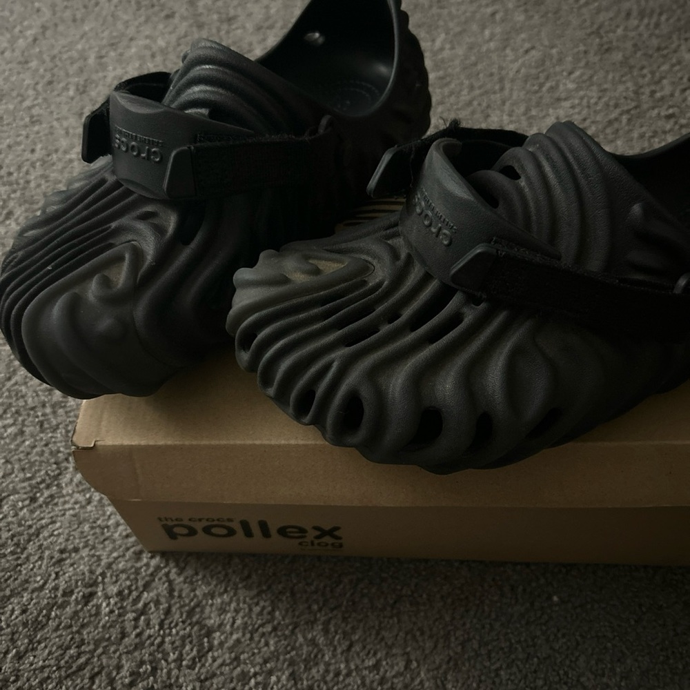 Salehe bembury crocs size 9
